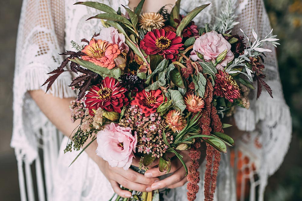 bride holding a bouquet